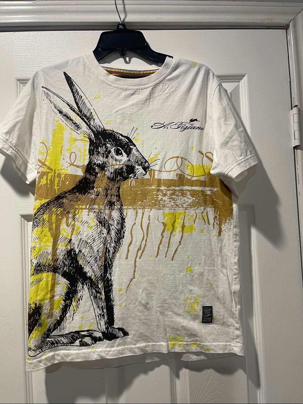A Tiziano Graphic Hare Tee with Yellow & Brown Paint Accents